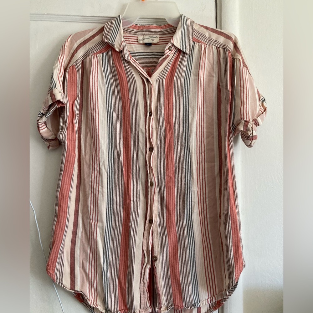 Universal Thread Red and Cream Striped Button-Down Shirt